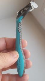 Одноразовые бритвенные станки Schick Xtreme 3 Sensitive фото