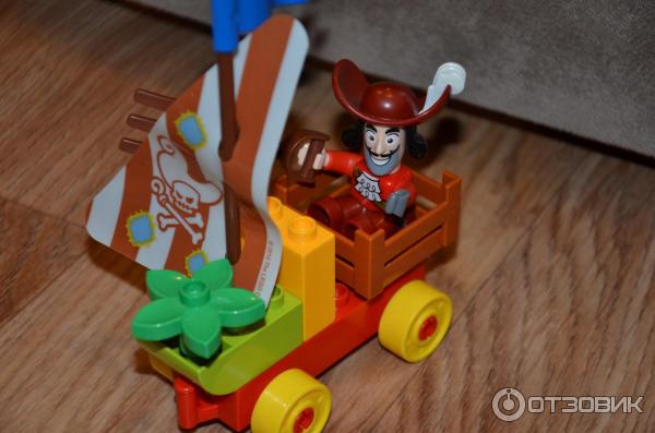 Конструктор Lego Duplo Гонки на пляже фото