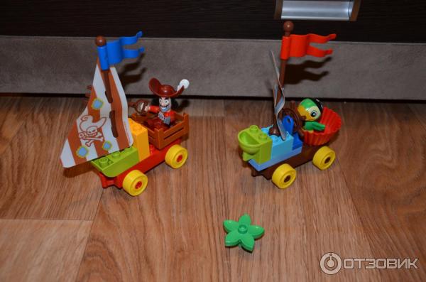 Конструктор Lego Duplo Гонки на пляже фото