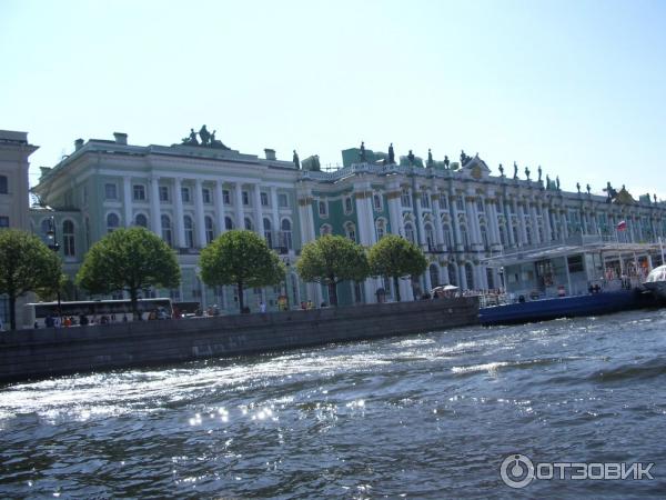 Экскурсия по Неве и каналам Северная Венеция (Россия, Санкт-Петербург) фото