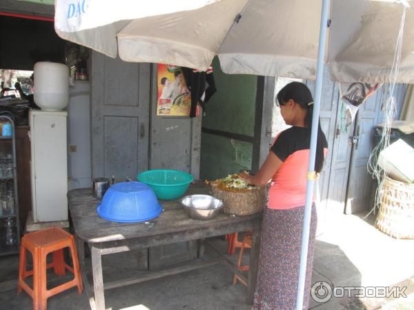 Кафе Shwe Ya Ti Myanmar Food (Мьянма, Лойко) фото