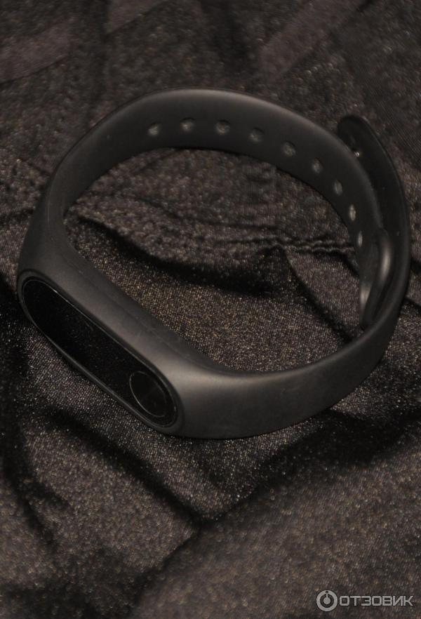 Фитнес-браслет Xiaomi Mi Band 2 фото