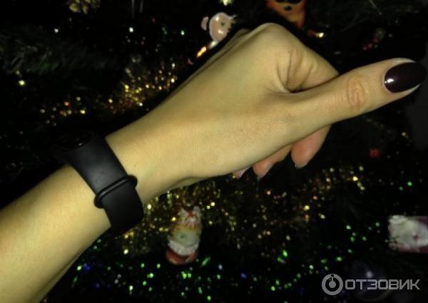 Фитнес-браслет Xiaomi Mi Band 2 фото