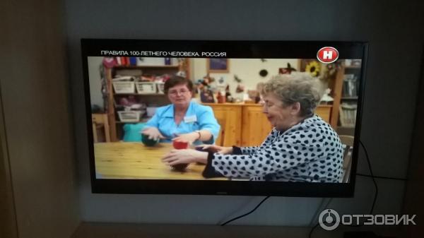 LED телевизор Samsung UE40F6400AKX 3D фото