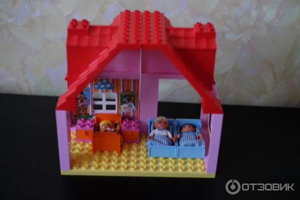 Конструктор Lego Duplo Кукольный домик фото