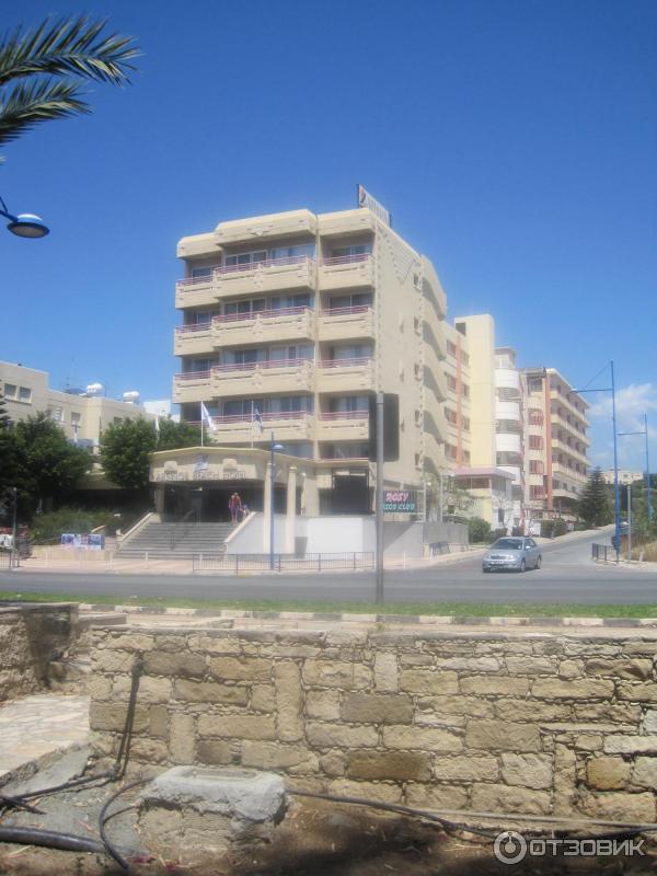 Гостиница Arsinoe Beach Hotel (Кипр, Лимасол). Вид со стороны моря