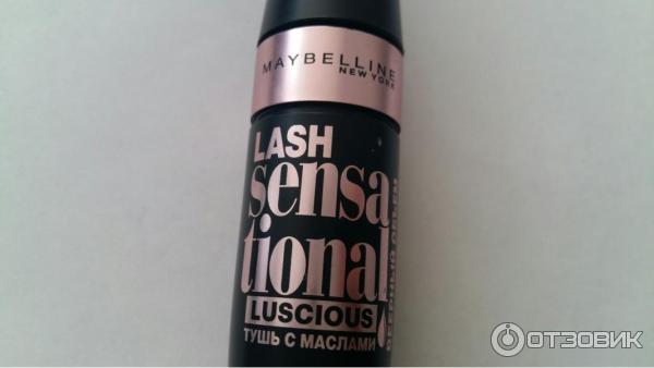 Тушь для ресниц Maybelline Lash Sensational Luscious фото