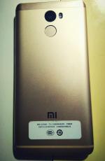 Смартфон Xiaomi Redmi 4 фото