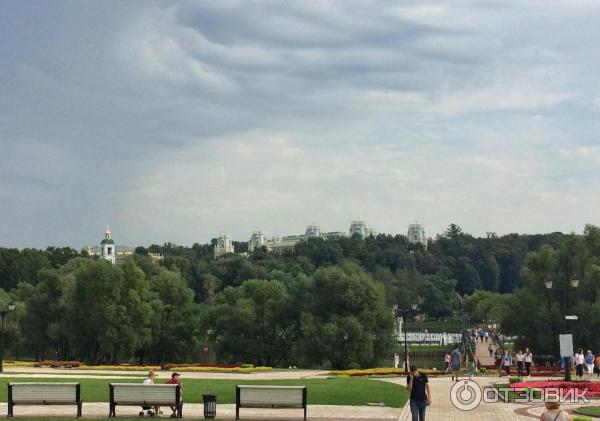 Вид на Большой дворец