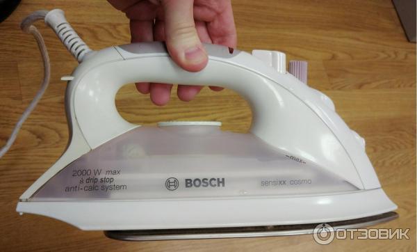 Утюг Bosch Sensixx Cosmo TDA 2430 фото