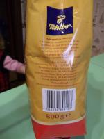 Натуральный жареный молотый кофе Tchibo Family среднеобжаренный фото
