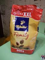 Натуральный жареный молотый кофе Tchibo Family среднеобжаренный фото