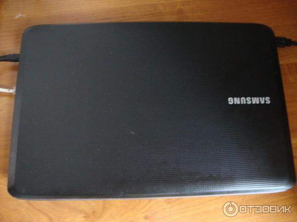 Ноутбук Samsung R528 фото