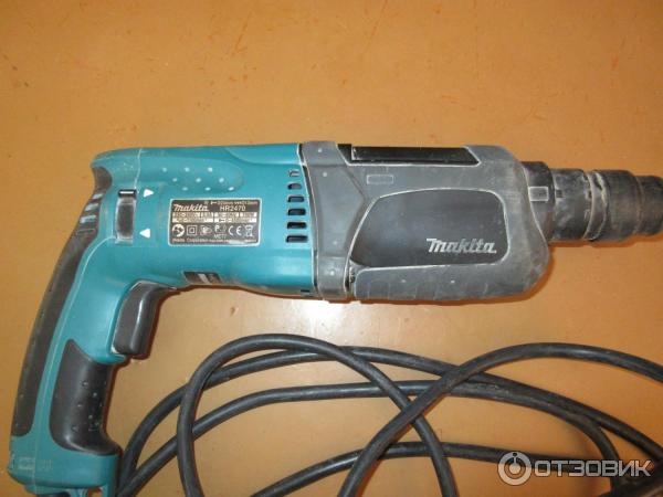 Перфоратор Makita HR 2470 фото