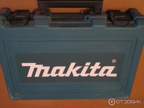 Перфоратор Makita HR 2470 фото