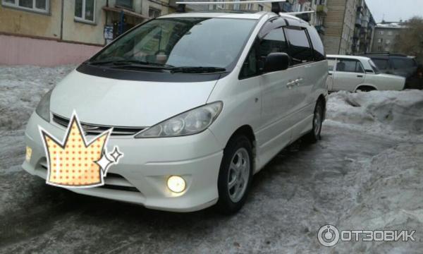 Автомобиль Toyota Estima микроавтобус фото