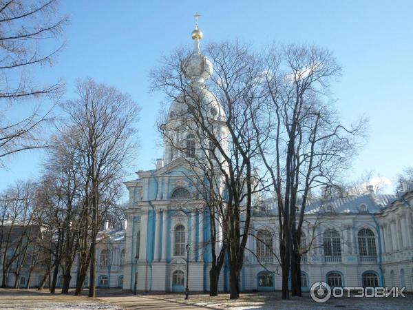 Смольный собор (Россия, Санкт-Петербург) фото