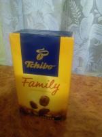 Натуральный жареный молотый кофе Tchibo Family среднеобжаренный фото