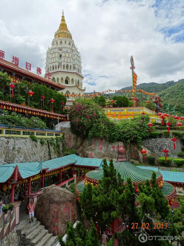 Храм Kek Lok Si в Малайзии, остров Пенанг