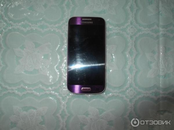 Смартфон Samsung Galaxy S4