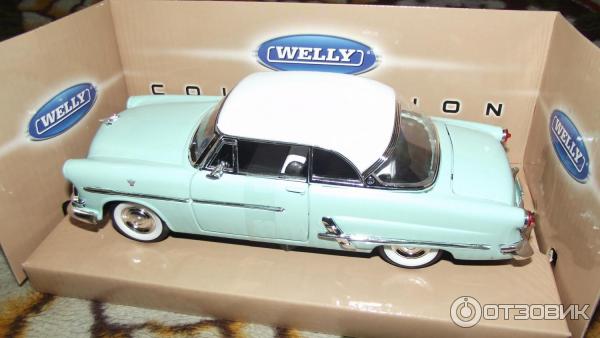 Коллекционная модель фирмы Welly Ford Crestline Victoria 1953 фото