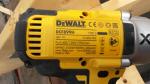 Гайковерт ударный аккумуляторный DeWALT DCF899 P2 фото