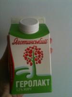 Продукт кисломолочный питьевой Яготинський "Геролакт" 3,2% фото