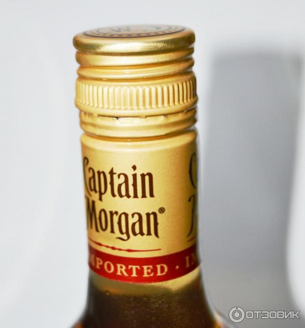 Напиток алкогольный на основе рома Captain Morgan Пряный Золотой фото