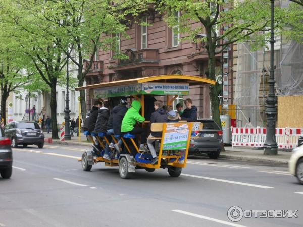 Общественный транспорт в Берлине (Германия) фото