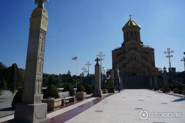 Экскурсия в Собор Цминда Самеба (Грузия, Тбилиси) фото