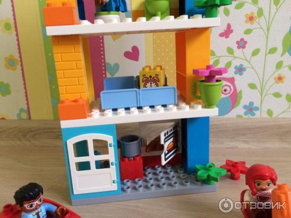 Конструктор Lego Duplo Семейный дом