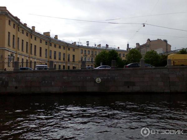 Экскурсия по Неве и каналам Северная Венеция (Россия, Санкт-Петербург) фото