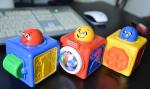 Кубики с сюрпризами Fisher-Price фото