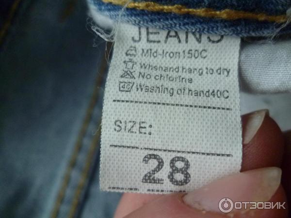 Шорты женские джинсовые Levi's фото