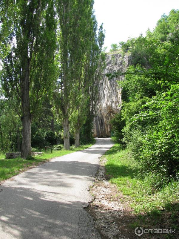 К Злотской пещере