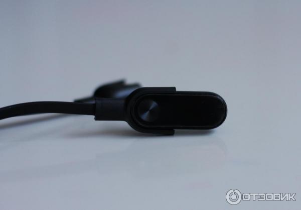 Фитнес-браслет Xiaomi Mi Band 2 фото