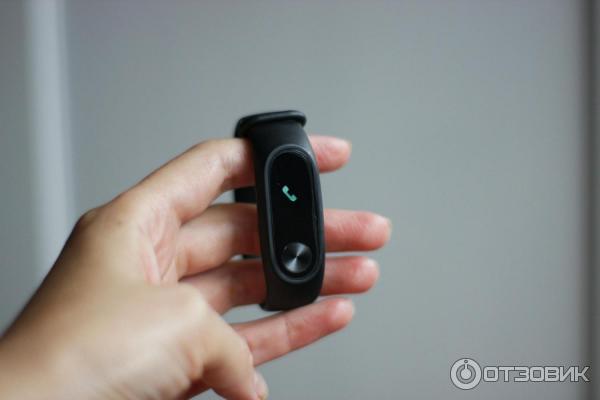 Фитнес-браслет Xiaomi Mi Band 2 фото