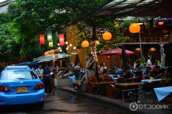 Улица Каосан Роад (Khaosan Road) (Тайланд, Бангкок) фото