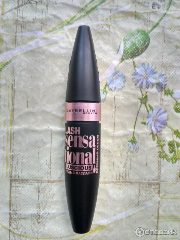 Тушь для ресниц Maybelline Lash Sensational Luscious фото