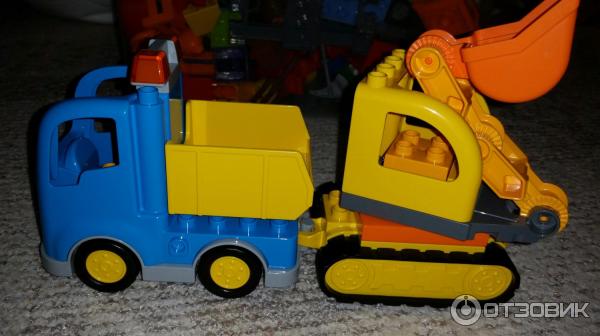 Конструктор Lego Duplo Грузовик и гусеничный экскаватор 10812 фото