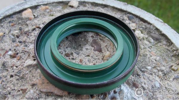 Сальник полуоси реверсивный СЭВИ ЭКСТРИМ 8011 фото