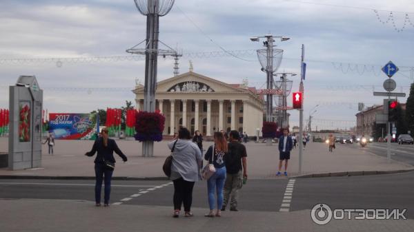 Перекрёсток пр-та Независимости и ул. Ленина