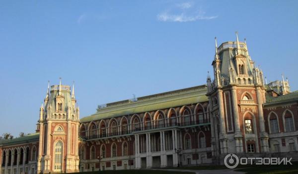 Выставка Александровский дворец в Царском Селе и Романовы в Царицыно (Россия, Москва) фото