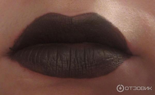 Жидкая помада для губ Kylie matte liquid фото