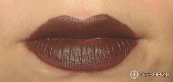 Жидкая помада для губ Kylie matte liquid фото