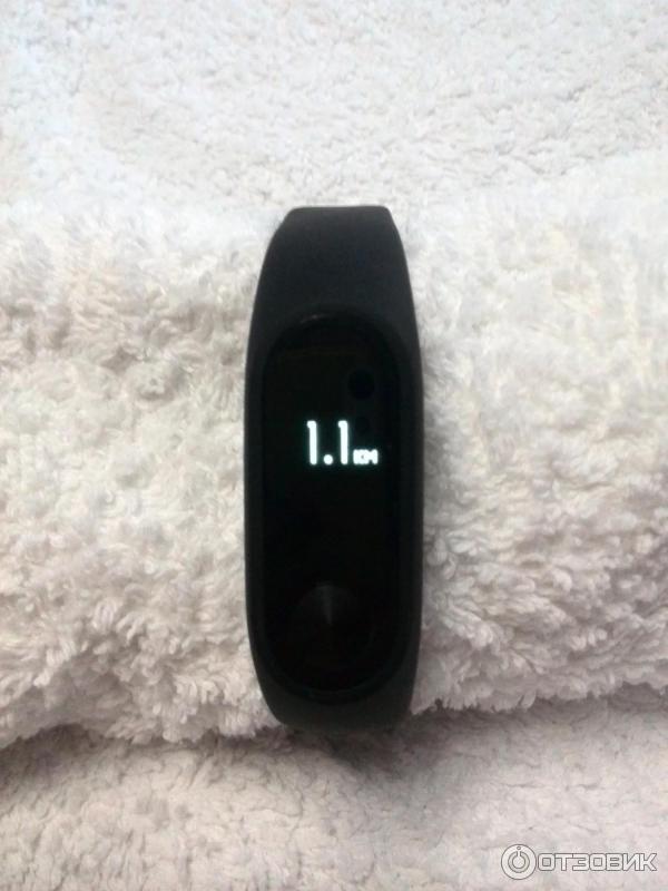 Фитнес-браслет Xiaomi Mi Band 2 фото