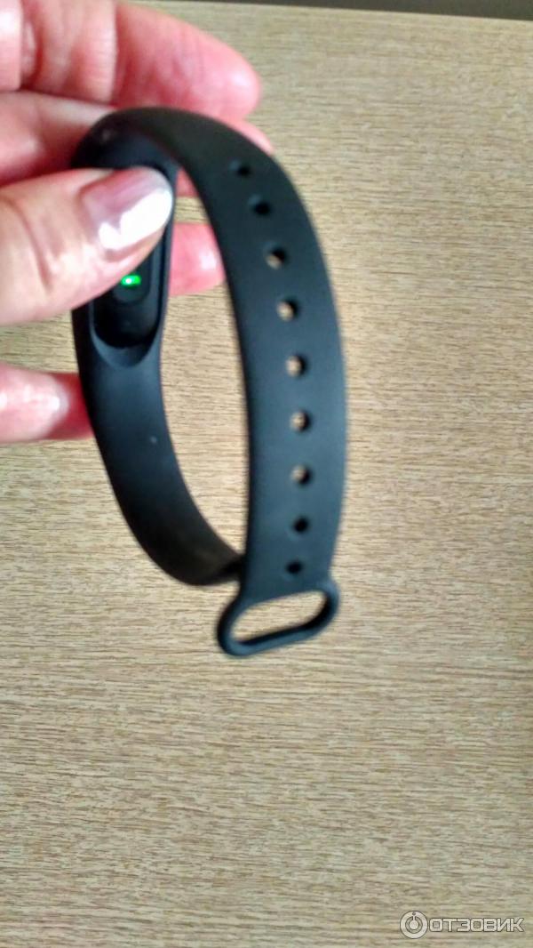 Фитнес-браслет Xiaomi Mi Band 2 фото