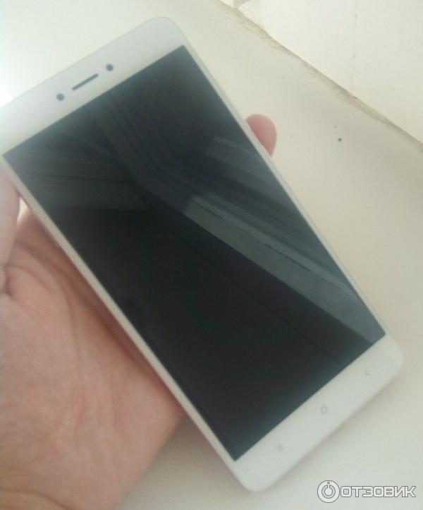 Смартфон Xiaomi Redmi 4 фото