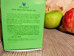 Пилинг-скатка Mizon Apple Smoothie Peeling Gel фото