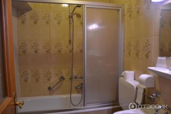 Отель Croce D'oro 3* (Италия, Брессаноне) фото